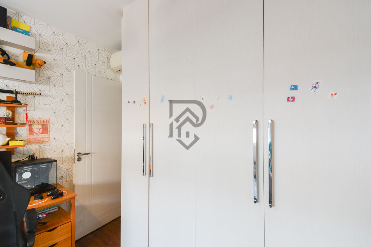 Apartamento à venda com 3 quartos, 199m² - Foto 32