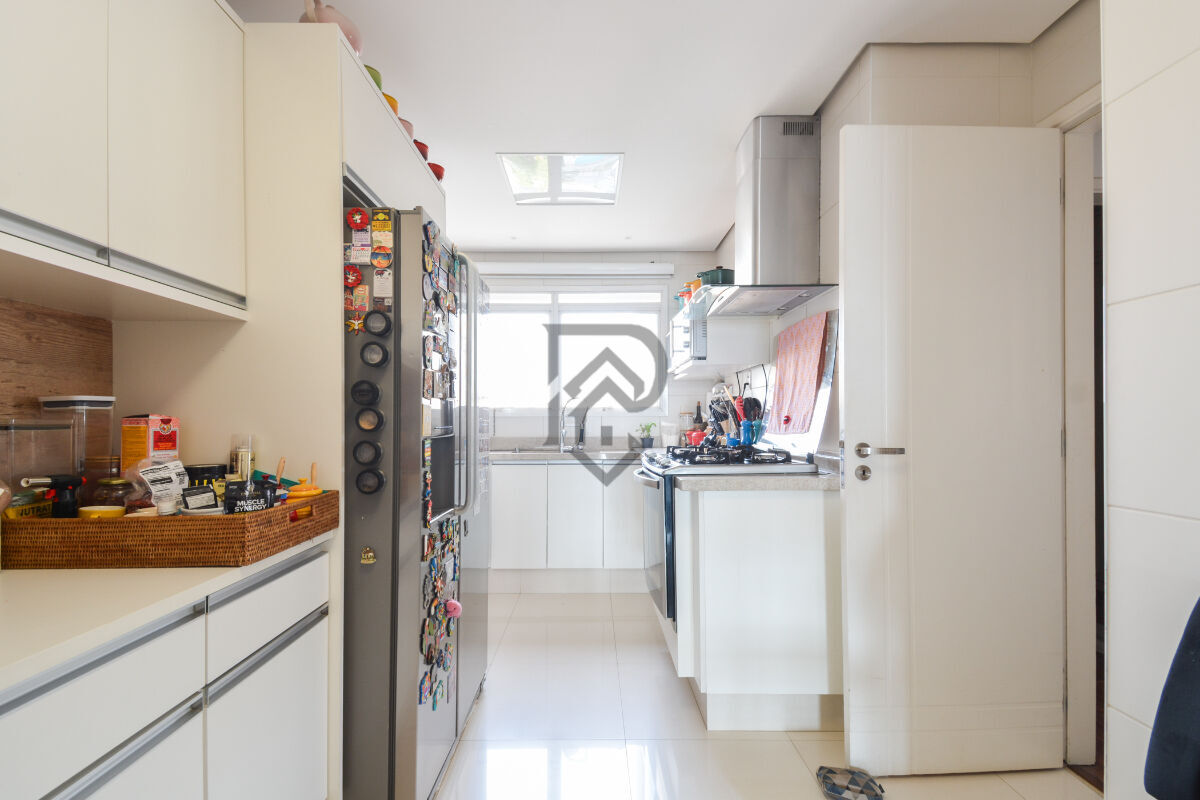 Apartamento à venda com 3 quartos, 199m² - Foto 20