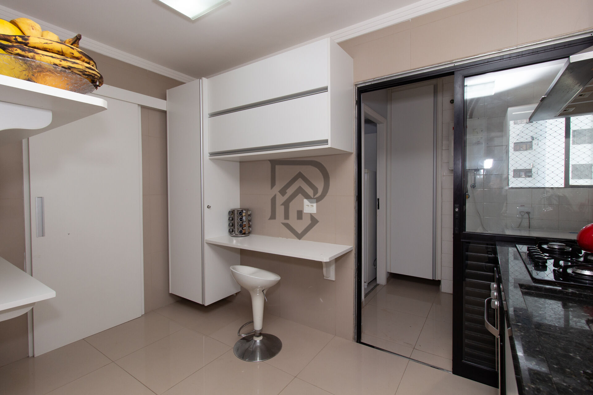 Apartamento à venda com 3 quartos, 95m² - Foto 26