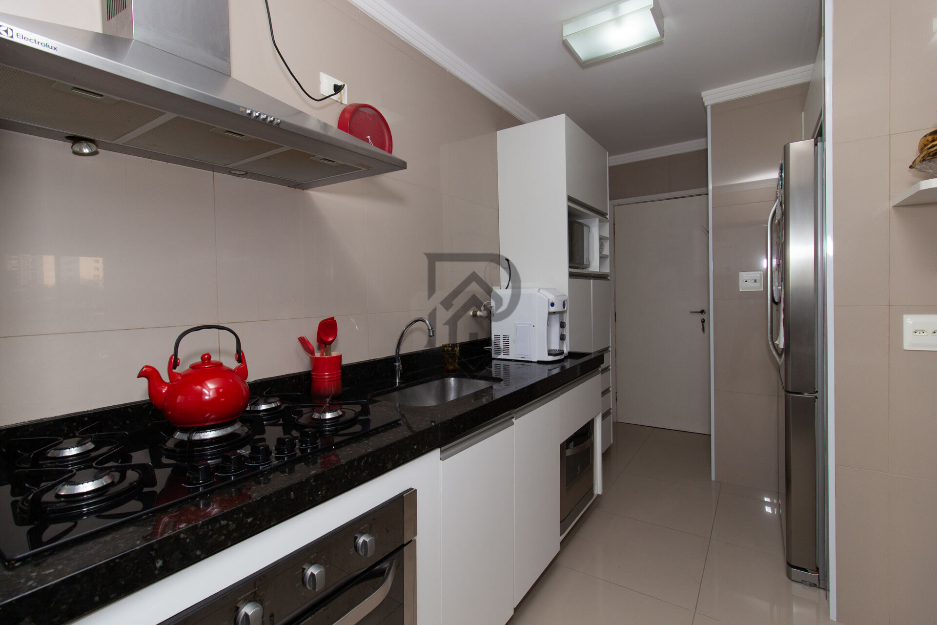 Apartamento à venda com 3 quartos, 95m² - Foto 25