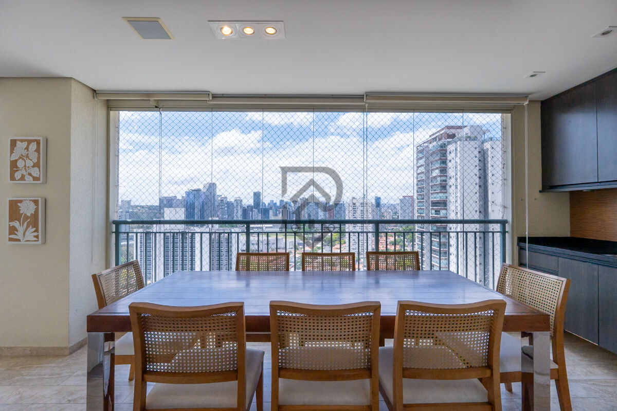 Apartamento, 3 quartos, 168 m² - Foto 1