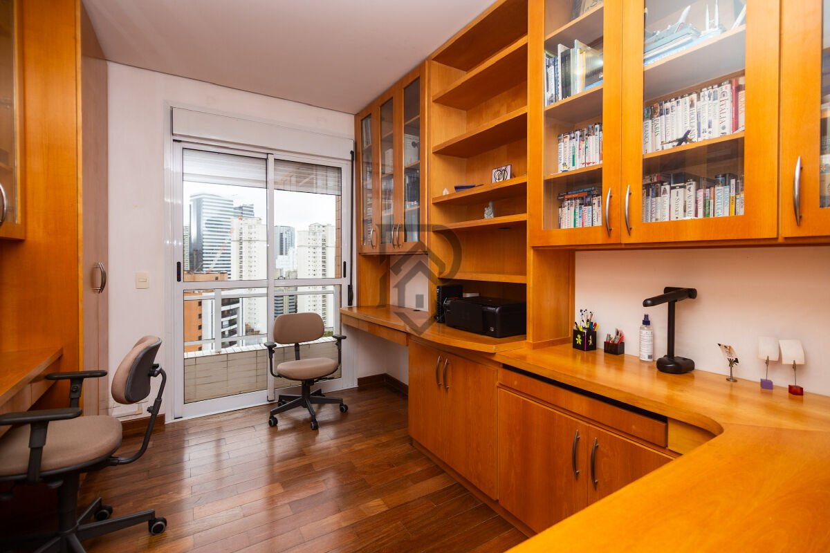 Apartamento, 4 quartos, 205 m² - Foto 40