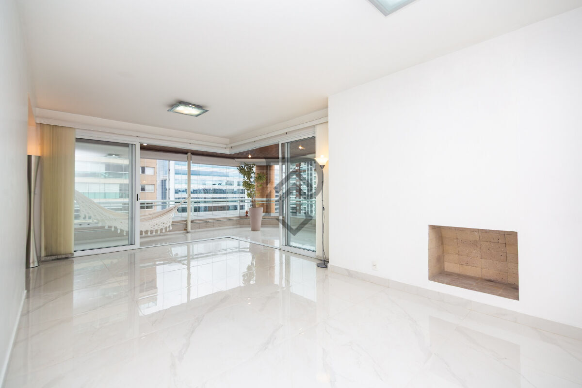 Apartamento, 4 quartos, 205 m² - Foto 2