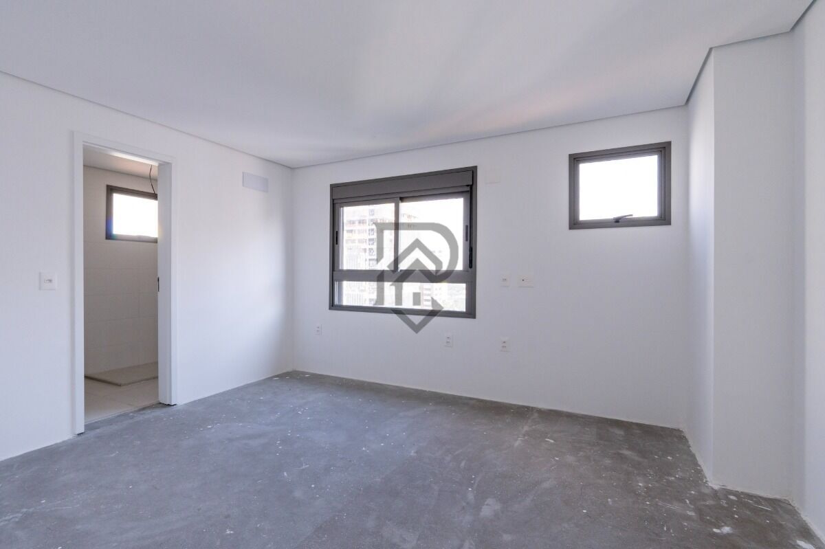 Apartamento à venda com 4 quartos, 232m² - Foto 34