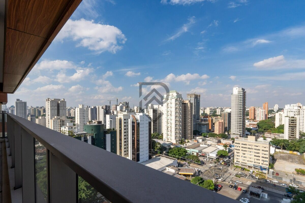 Apartamento à venda com 4 quartos, 232m² - Foto 6