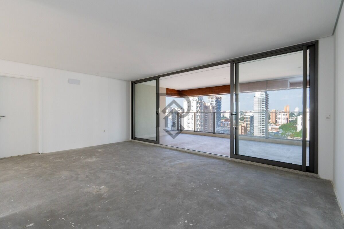 Apartamento à venda com 4 quartos, 232m² - Foto 18