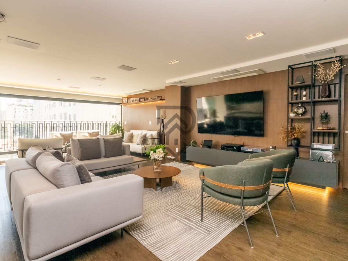 Apartamento, 3 quartos, 206 m² - Foto 1