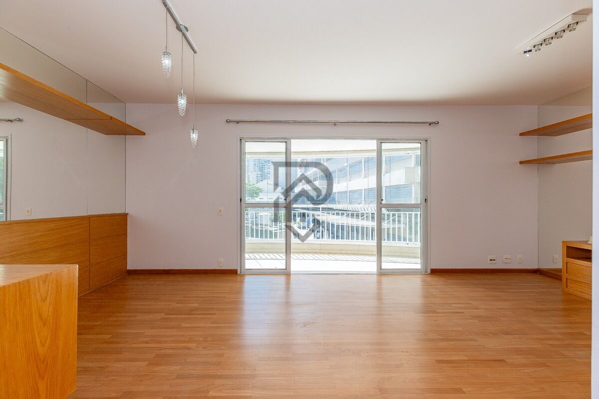 Apartamento à venda com 3 quartos, 115m² - Foto 8