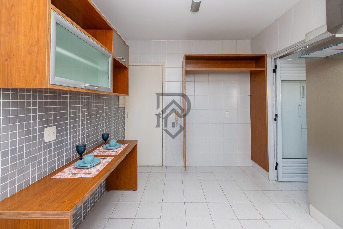 Apartamento à venda com 3 quartos, 115m² - Foto 5