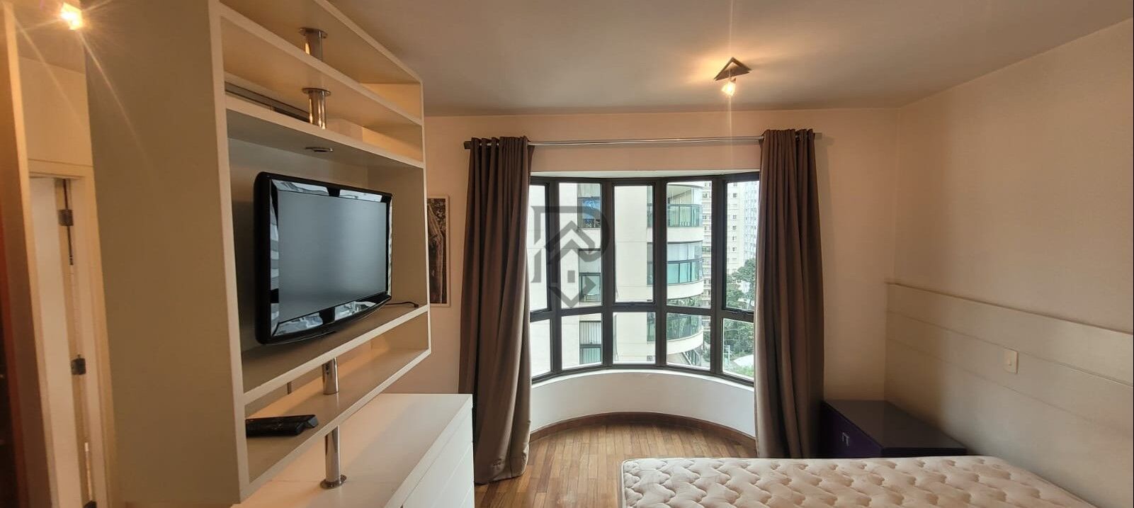 Apartamento, 2 quartos, 114 m² - Foto 1