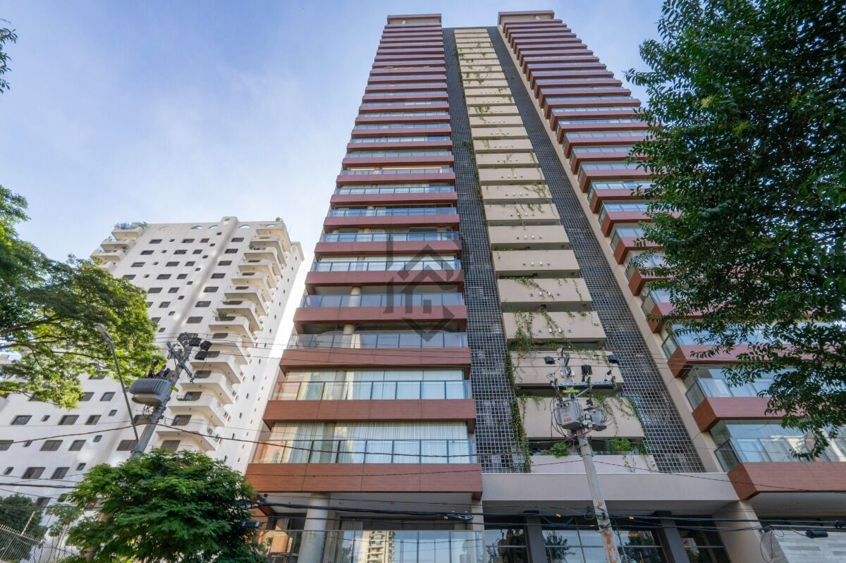Apartamento, 3 quartos, 232 m² - Foto 1