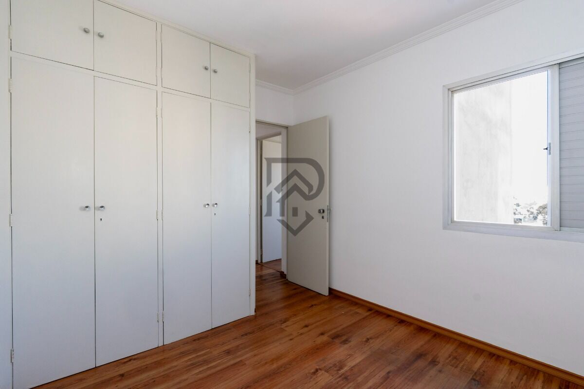 Apartamento à venda com 2 quartos, 65m² - Foto 25