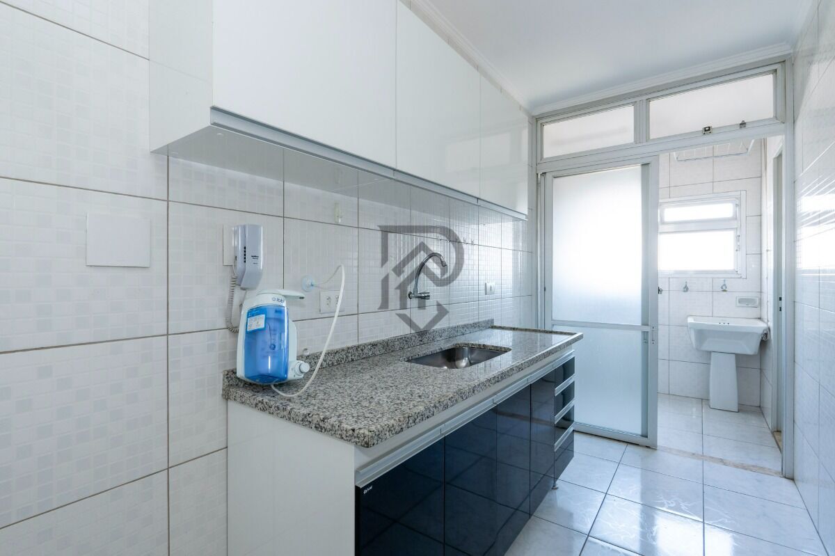 Apartamento à venda com 2 quartos, 65m² - Foto 19