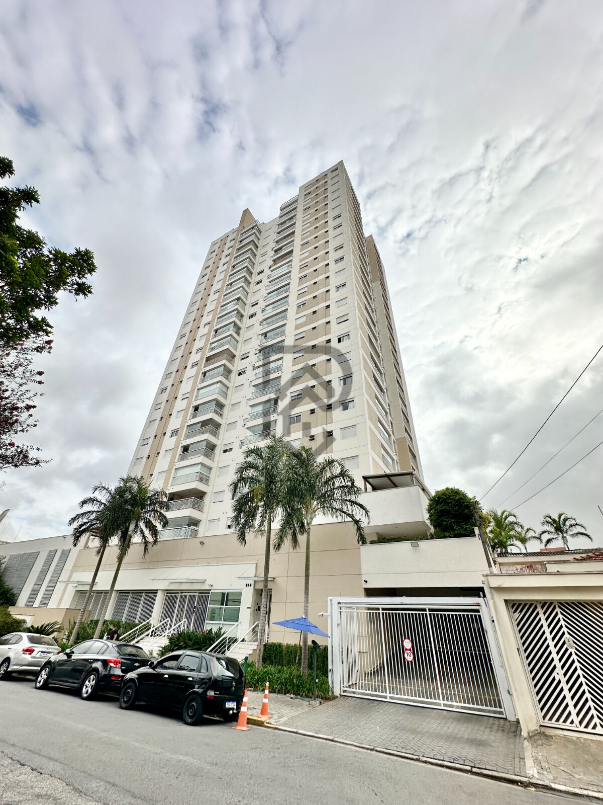 Apartamento à venda com 2 quartos, 74m² - Foto 28