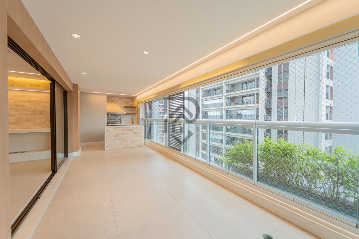 Apartamento, 3 quartos, 139 m² - Foto 1