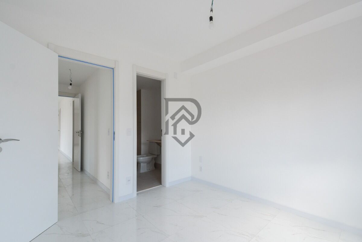 Apartamento à venda com 3 quartos, 131m² - Foto 32