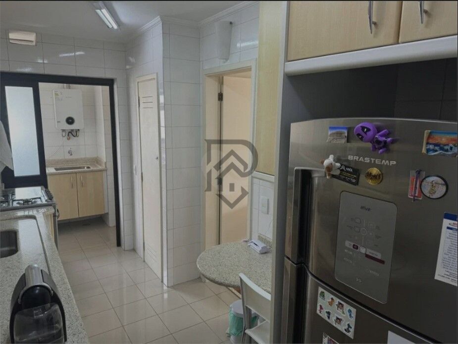 Apartamento à venda com 3 quartos, 97m² - Foto 10