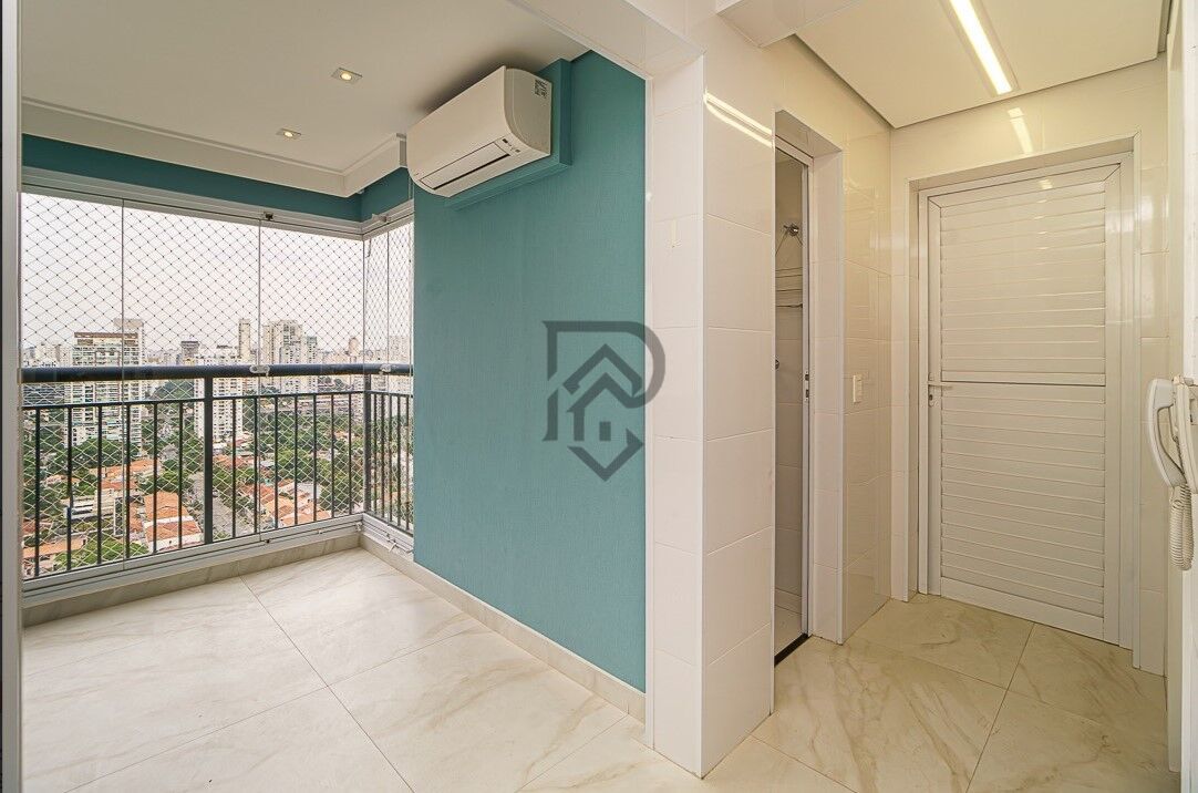 Apartamento à venda com 3 quartos, 213m² - Foto 13