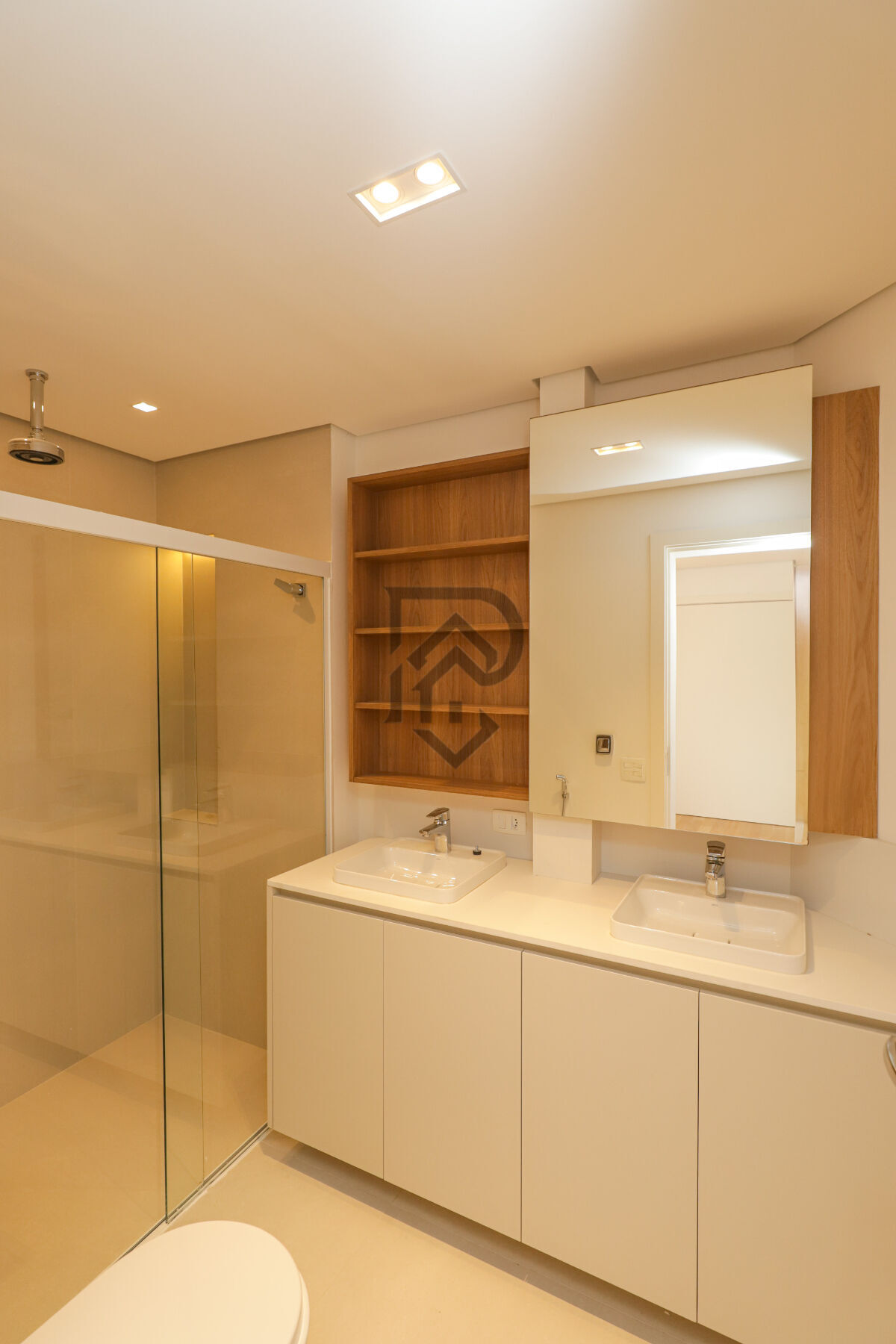 Apartamento, 4 quartos, 200 m² - Foto 1