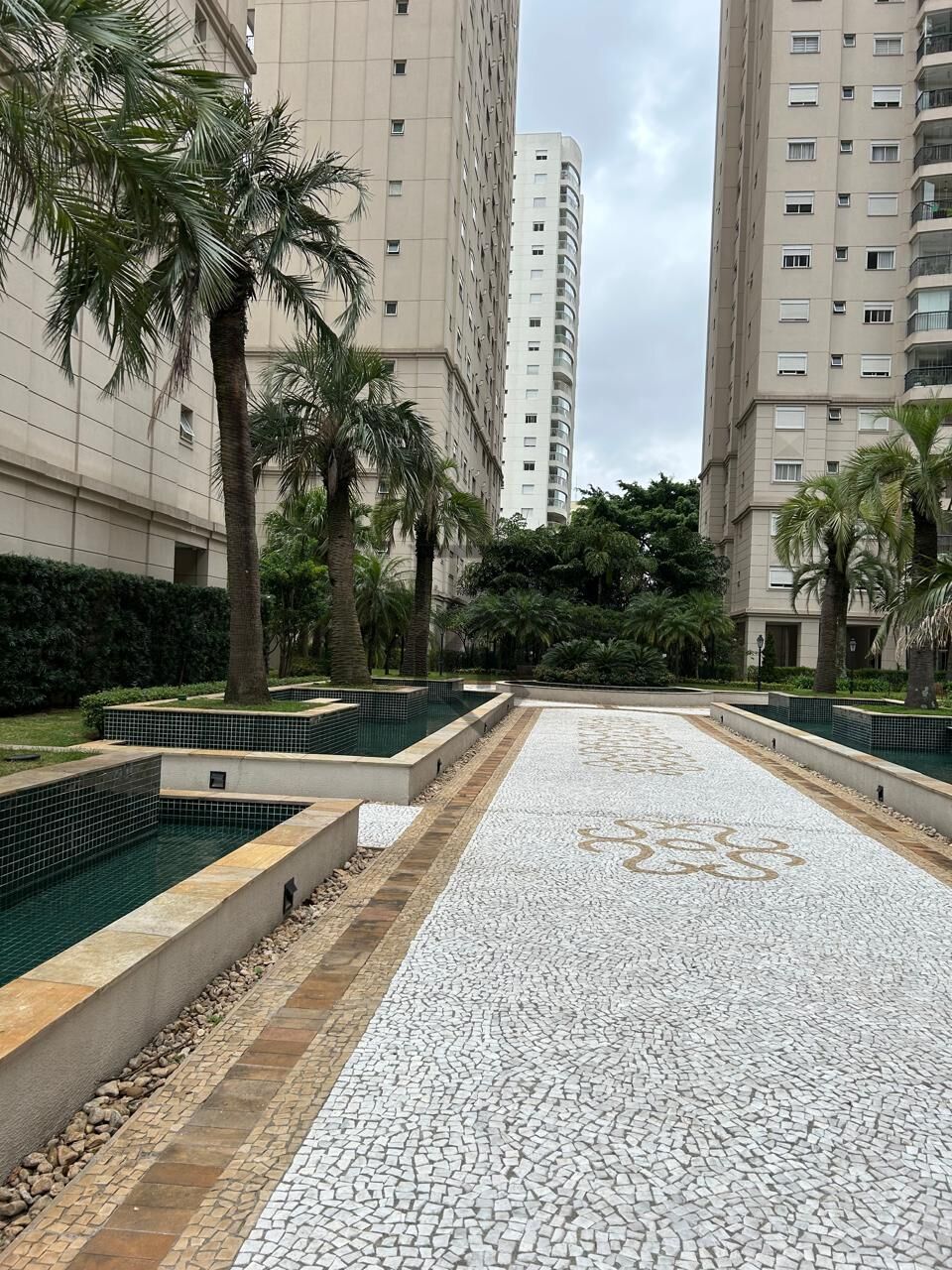 Apartamento, 4 quartos, 180 m² - Foto 1