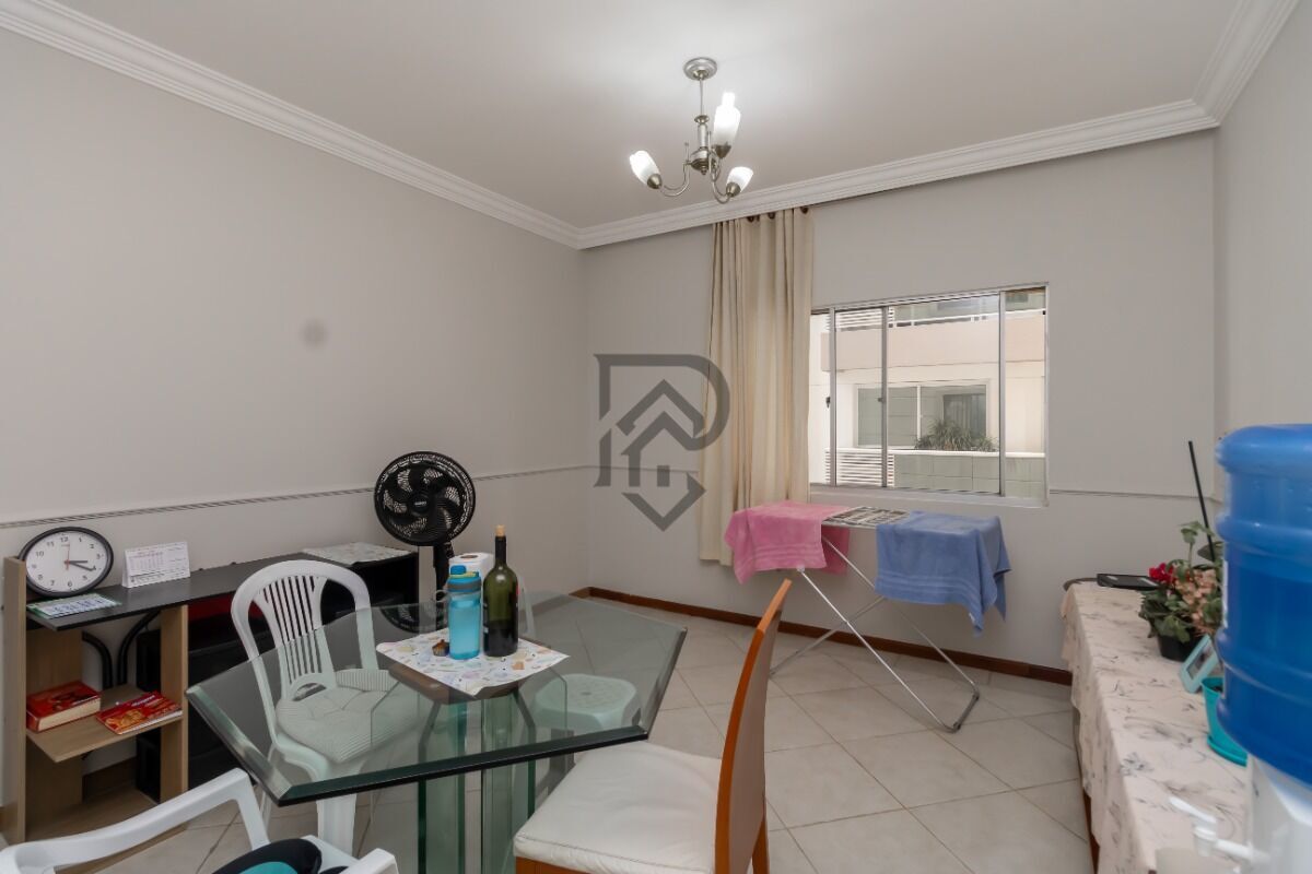 Apartamento à venda com 2 quartos, 80m² - Foto 9