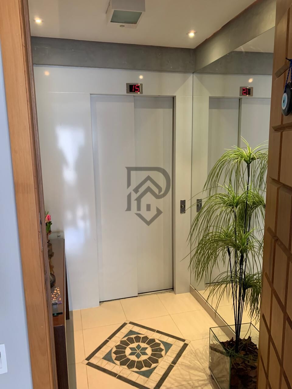 Apartamento, 3 quartos, 150 m² - Foto 2