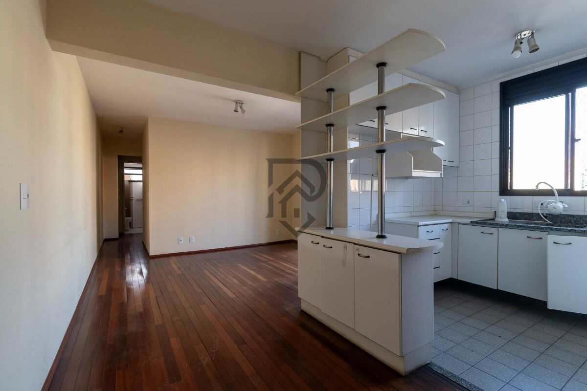 Apartamento à venda com 2 quartos, 57m² - Foto 1