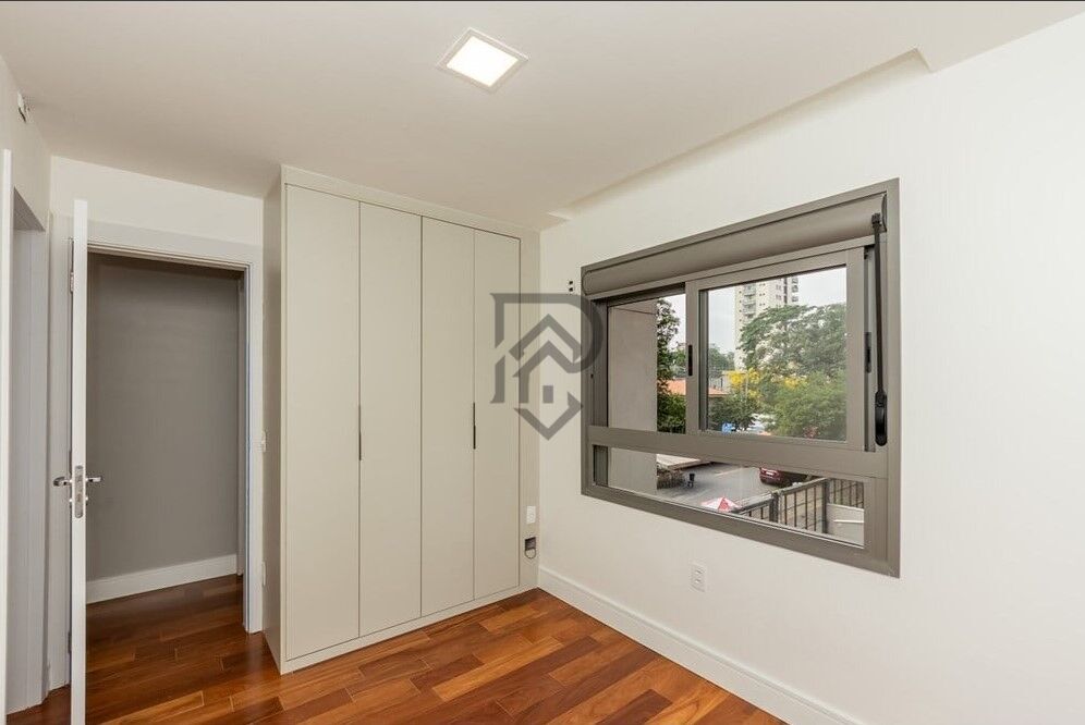 Apartamento à venda com 3 quartos, 123m² - Foto 5
