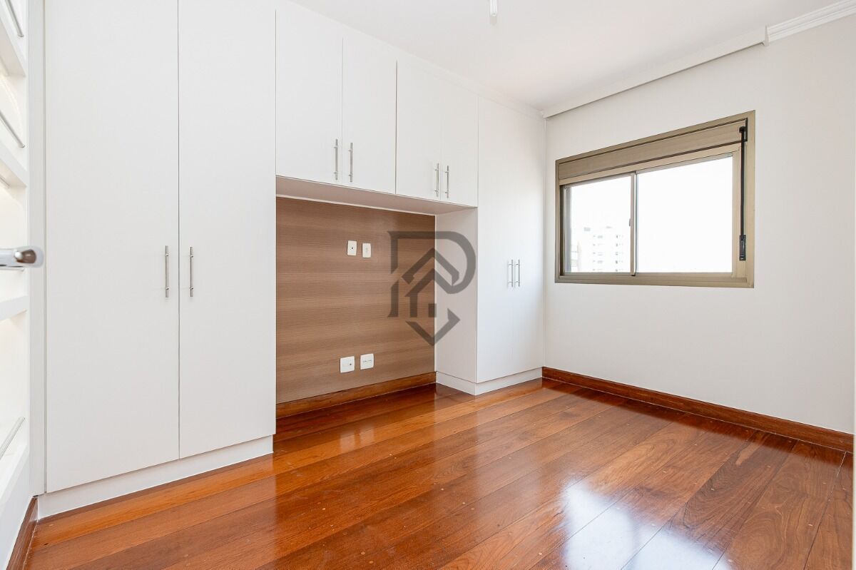 Apartamento à venda com 4 quartos, 186m² - Foto 33