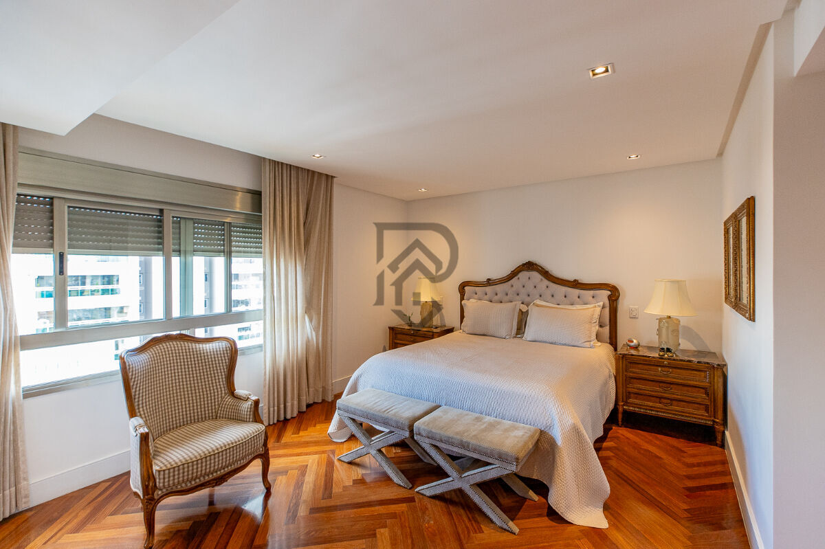 Apartamento, 3 quartos, 485 m² - Foto 31