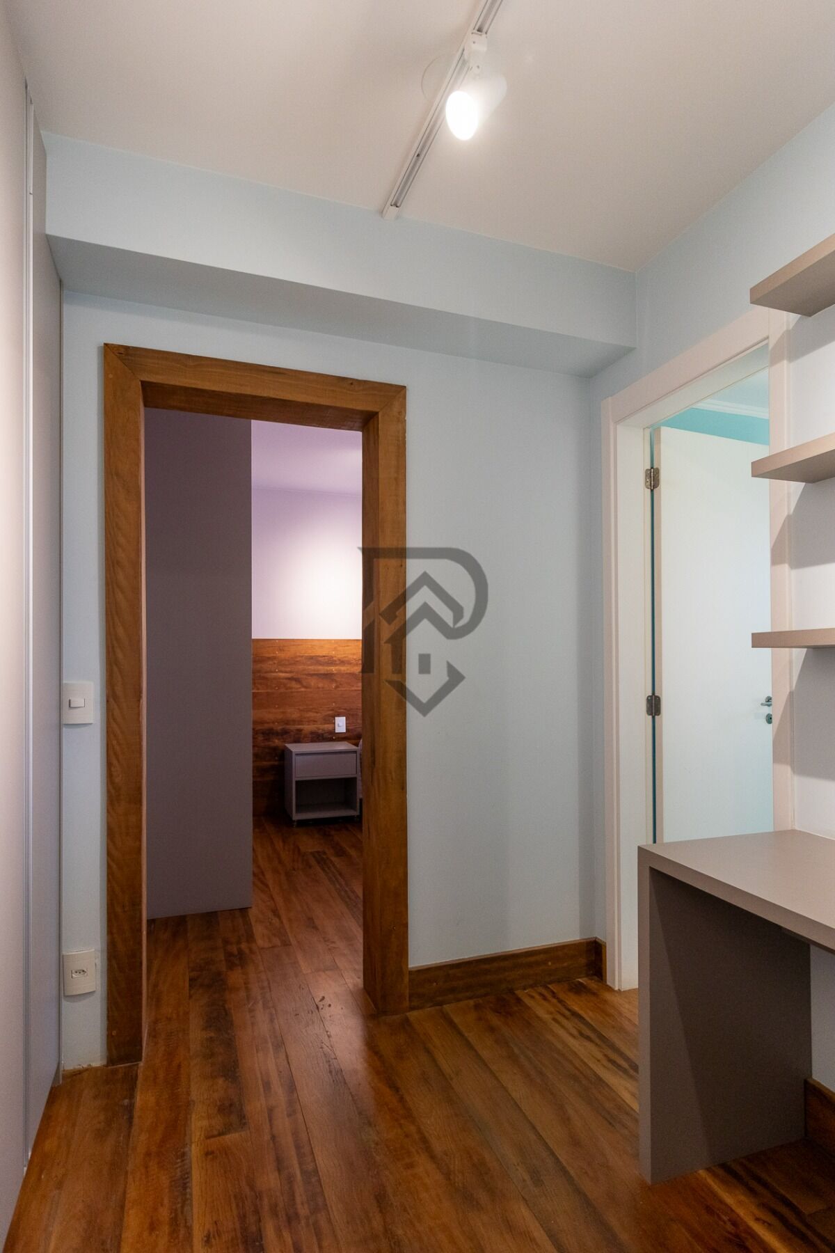 Apartamento à venda com 2 quartos, 127m² - Foto 28