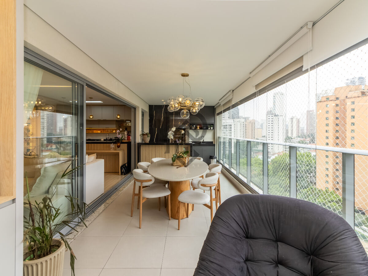 Apartamento, 3 quartos, 146 m² - Foto 2