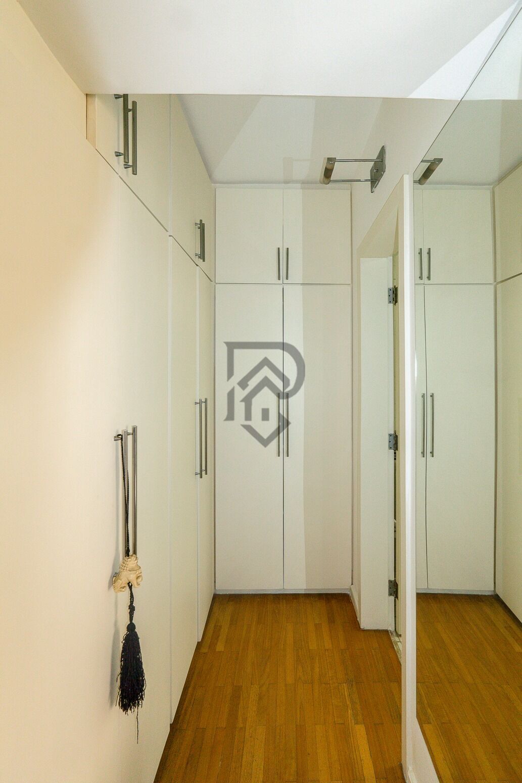 Apartamento, 3 quartos, 209 m² - Foto 2