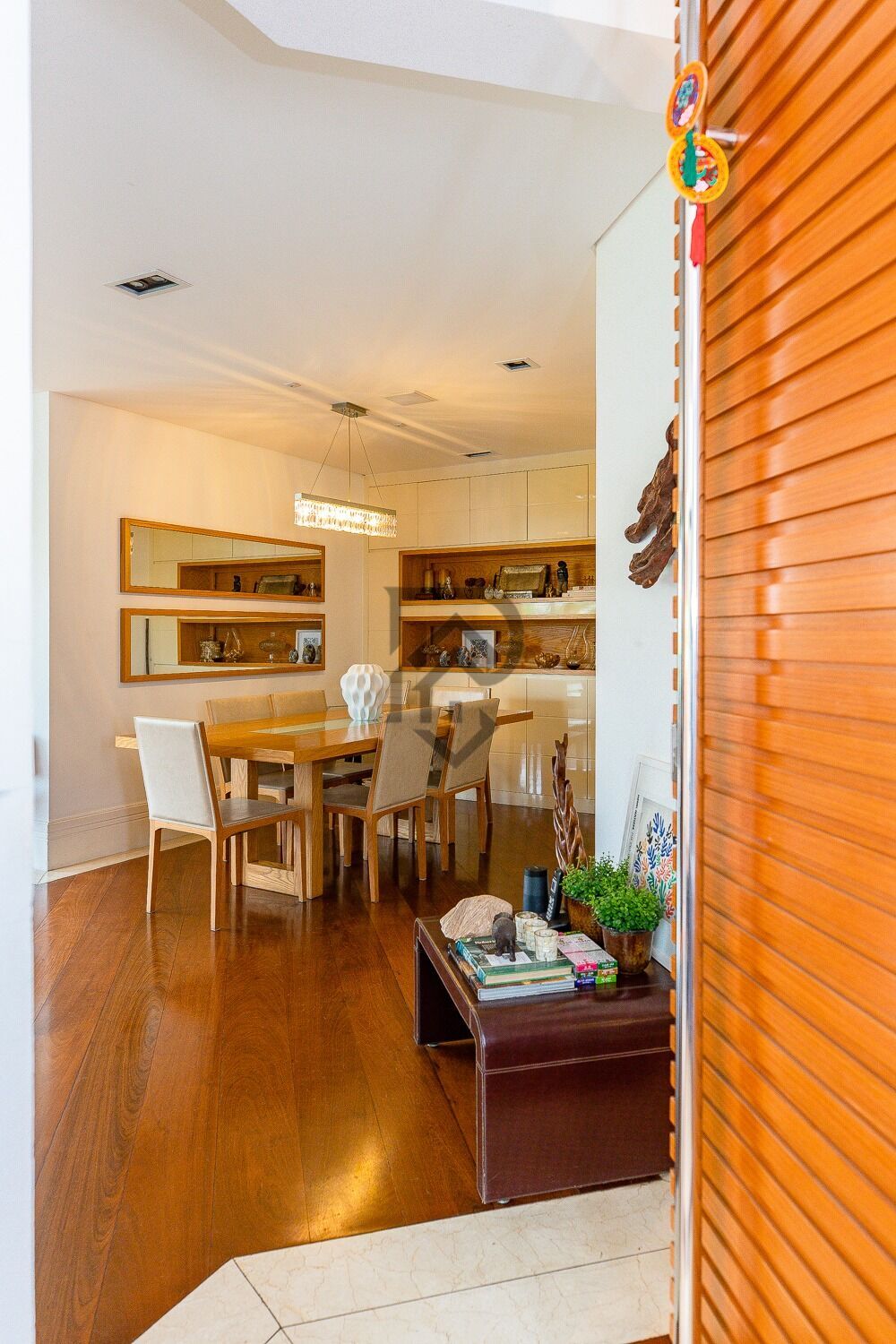 Apartamento, 3 quartos, 205 m² - Foto 2