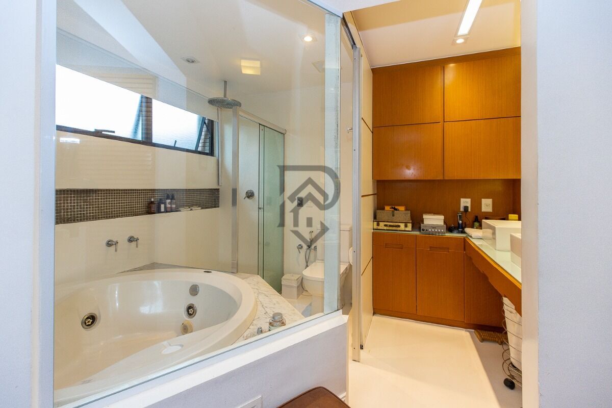Apartamento, 3 quartos, 205 m² - Foto 33