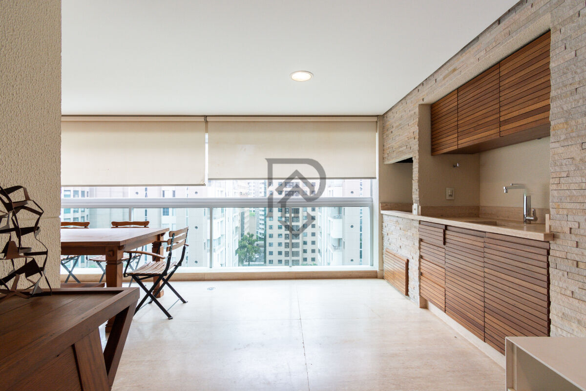 Apartamento, 3 quartos, 204 m² - Foto 3