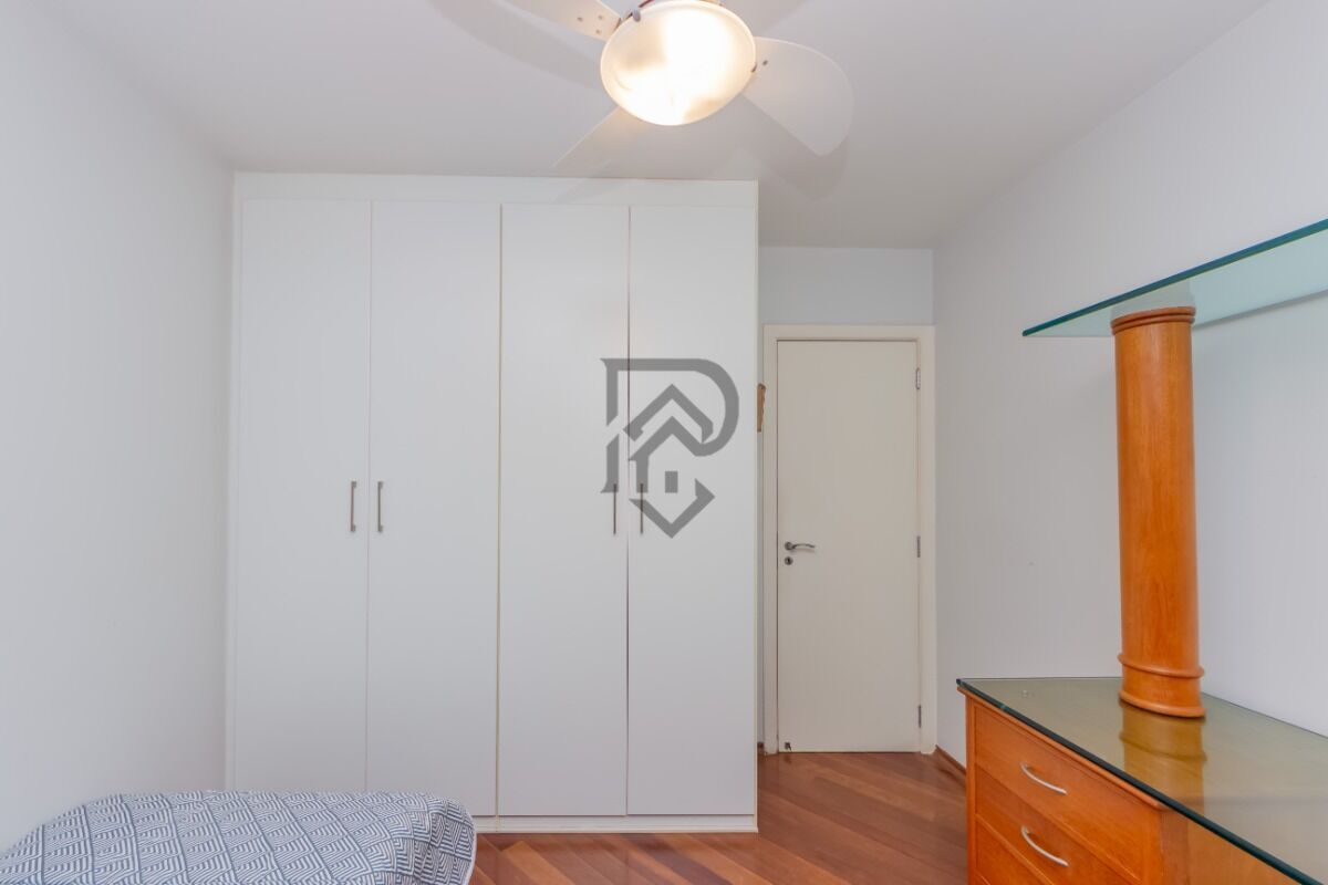 Apartamento à venda com 3 quartos, 123m² - Foto 25