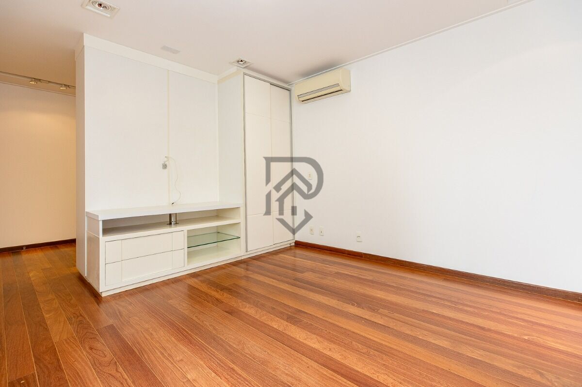 Apartamento à venda com 3 quartos, 190m² - Foto 27