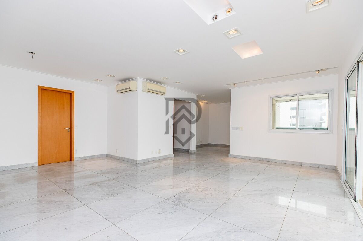 Apartamento à venda com 3 quartos, 190m² - Foto 6