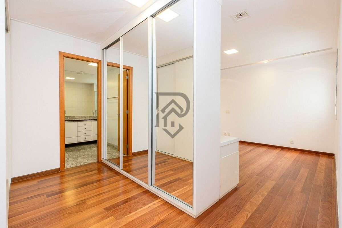 Apartamento à venda com 3 quartos, 190m² - Foto 25