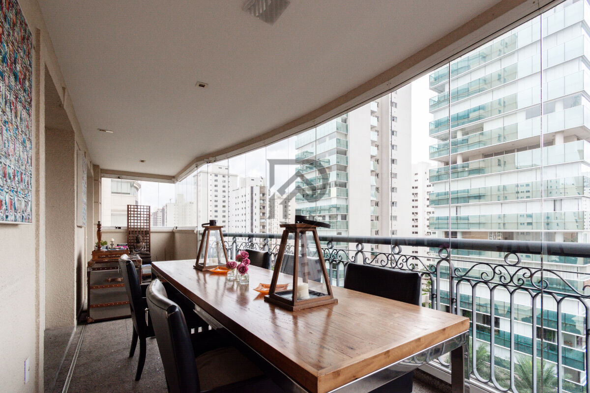 Apartamento, 4 quartos, 250 m² - Foto 2
