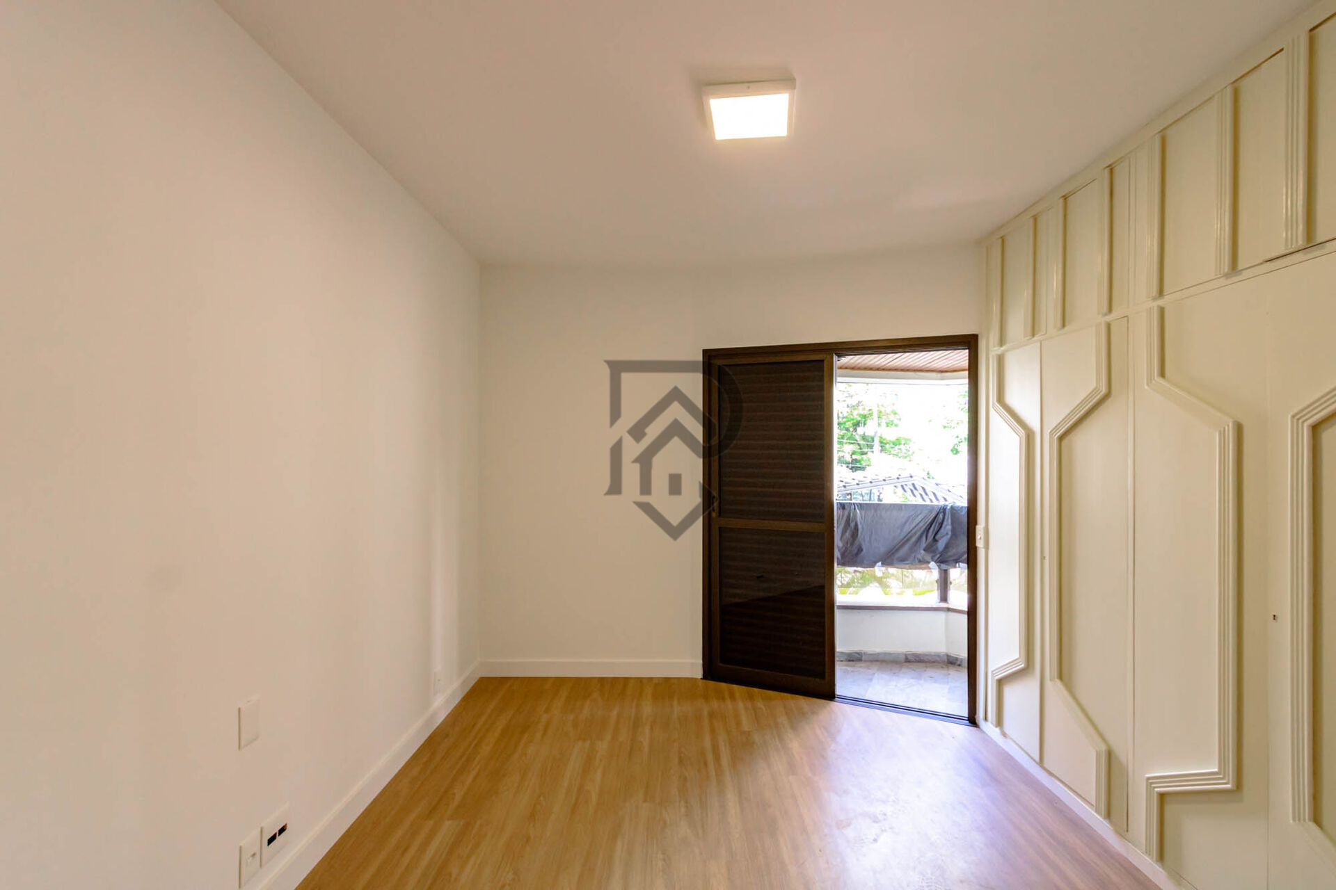 Apartamento à venda com 3 quartos, 190m² - Foto 17