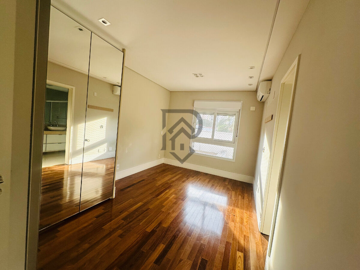 Apartamento, 3 quartos, 270 m² - Foto 13
