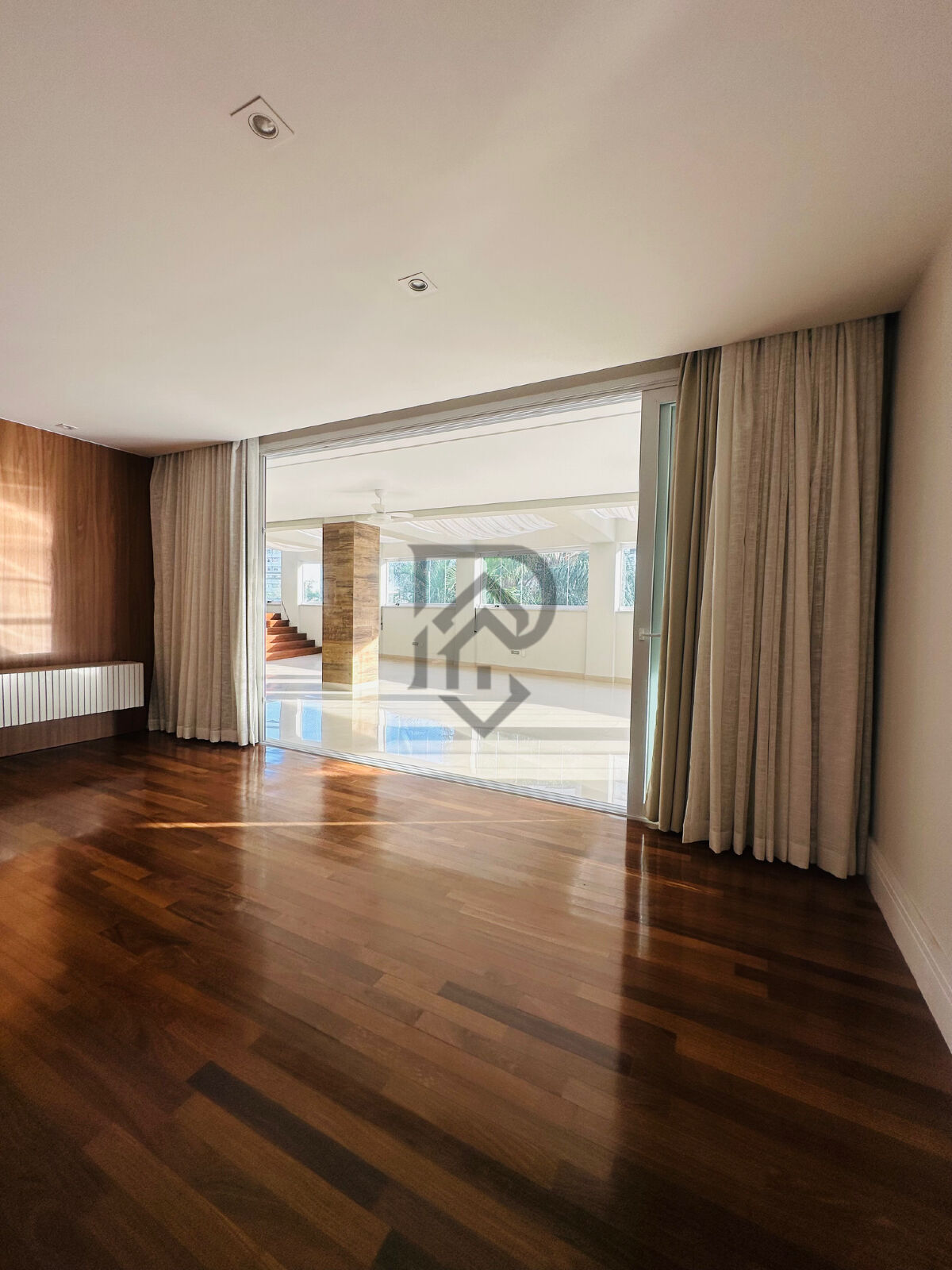 Apartamento, 3 quartos, 270 m² - Foto 19