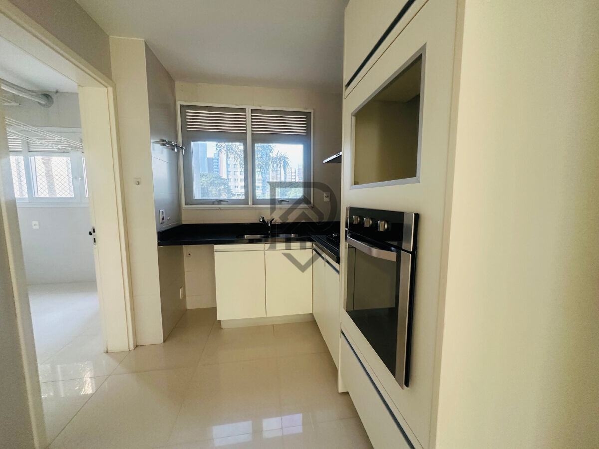 Apartamento, 3 quartos, 270 m² - Foto 10
