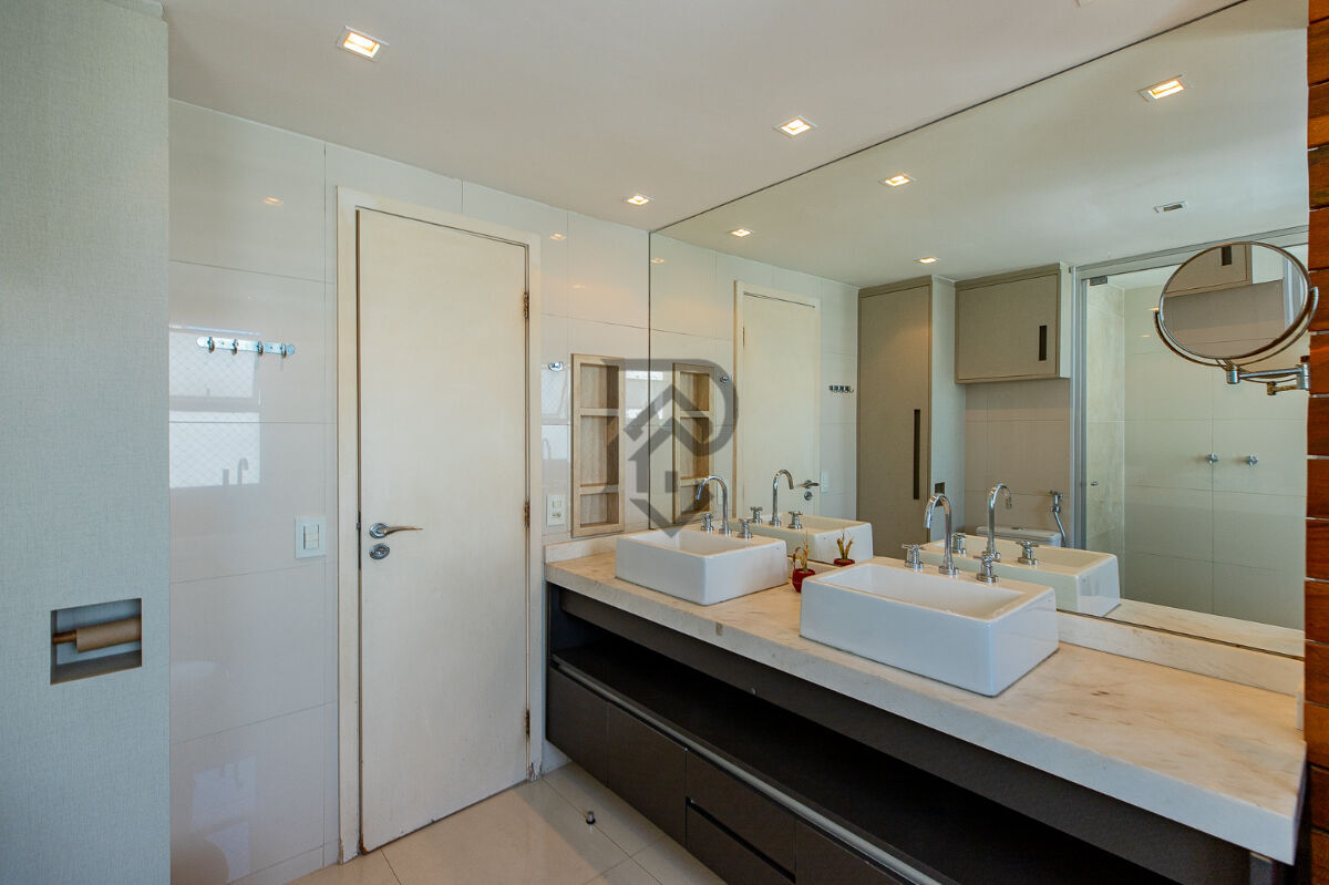 Apartamento à venda com 3 quartos, 194m² - Foto 27