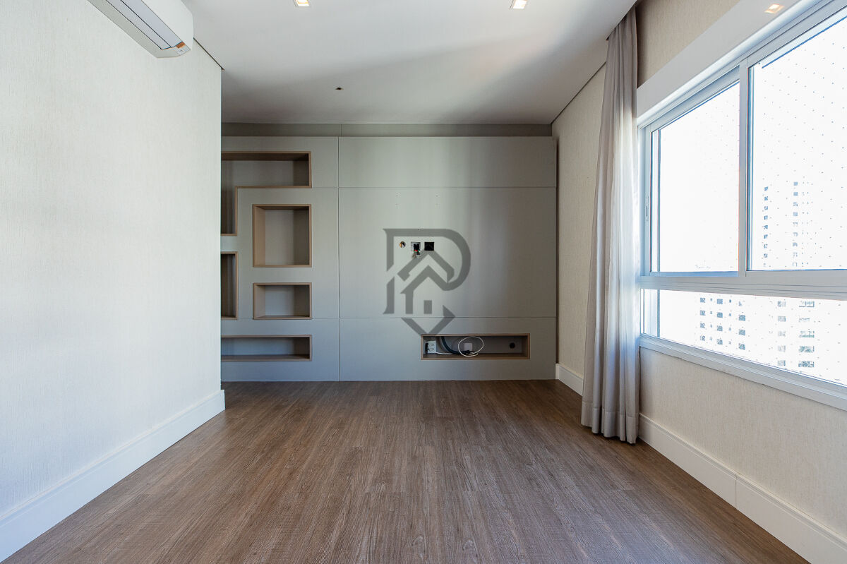 Apartamento à venda com 3 quartos, 194m² - Foto 22