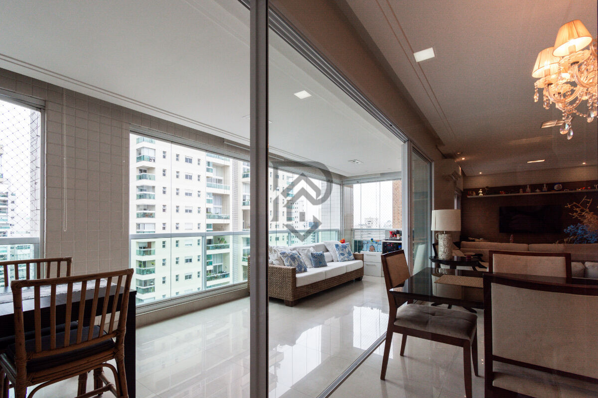 Apartamento, 3 quartos, 161 m² - Foto 2