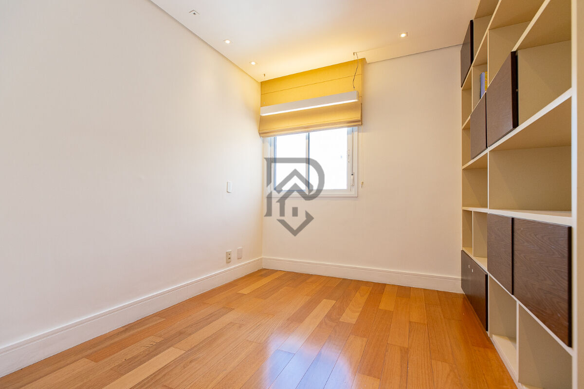 Apartamento à venda com 3 quartos, 194m² - Foto 10