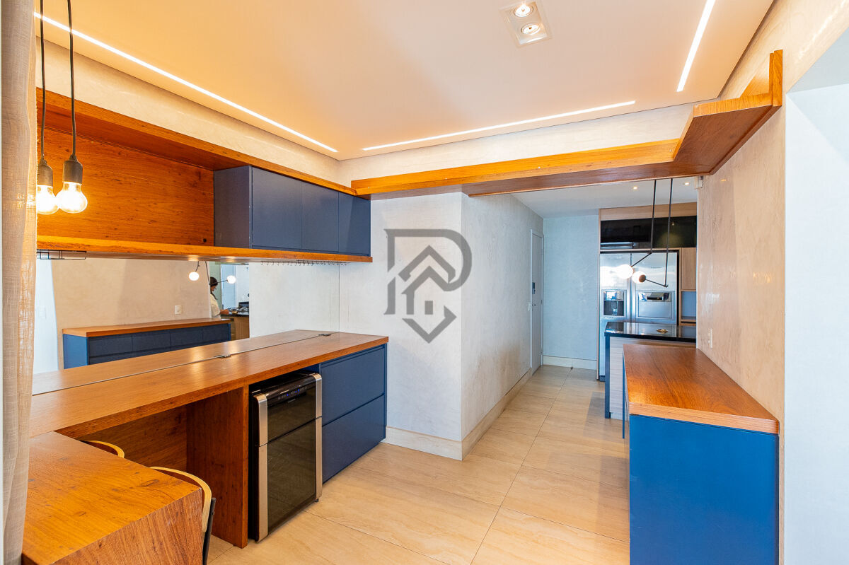 Apartamento à venda com 3 quartos, 194m² - Foto 33